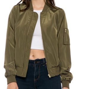 Thin bomber jacket